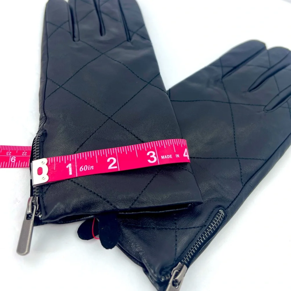 CHICO’s QUILTED DESIGN BLACK LEATHER GLOVES, INSIDE SUPER SOFT & WARM POLYESTER